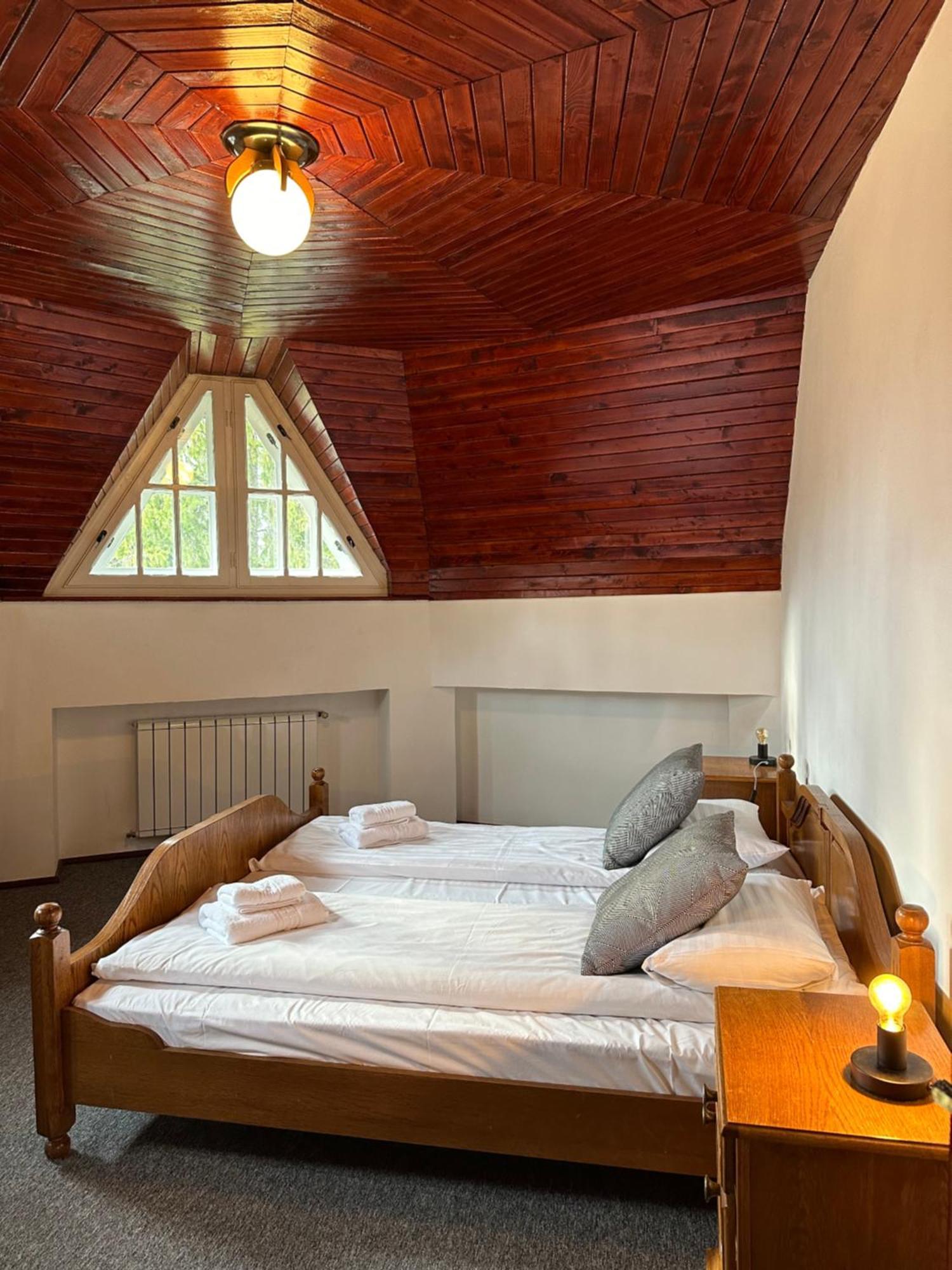 Pine Peak Apartments Predeal Eksteriør billede
