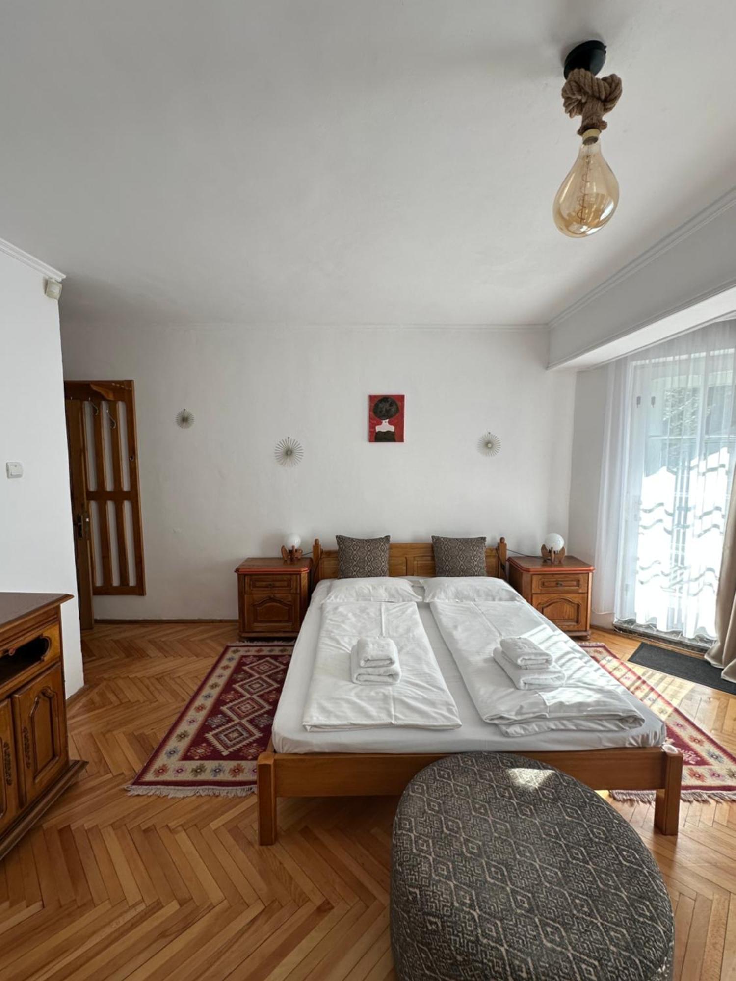 Pine Peak Apartments Predeal Eksteriør billede